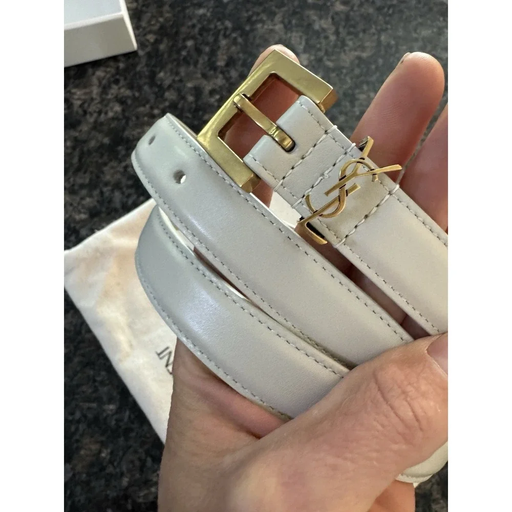 Saint Laurent has few